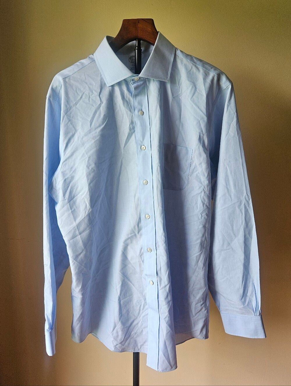 Brooks Brothers Light Blue Dress Shirt - Classic Spread Collar Size 16 1/2 -35